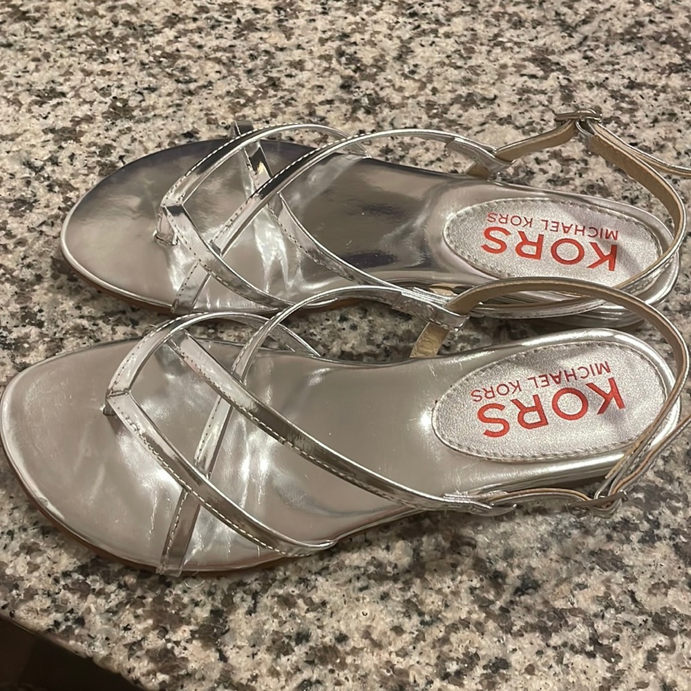 Michael kors silver sandles